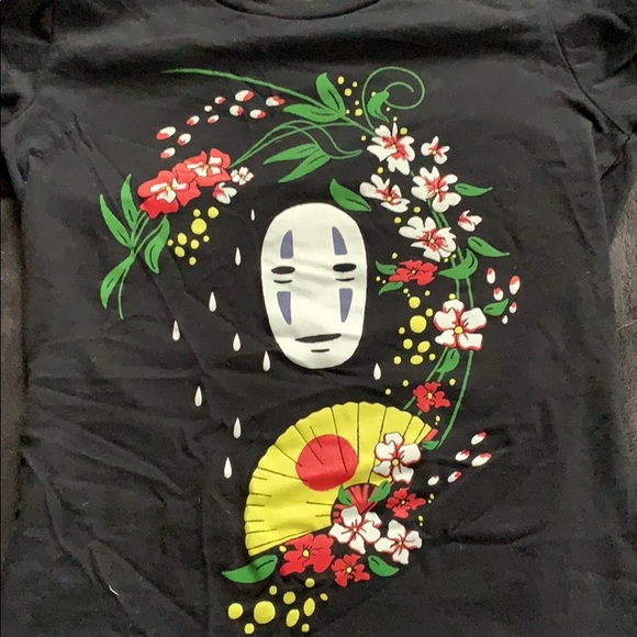 Hot Topic Tops - Spirited away t shirt